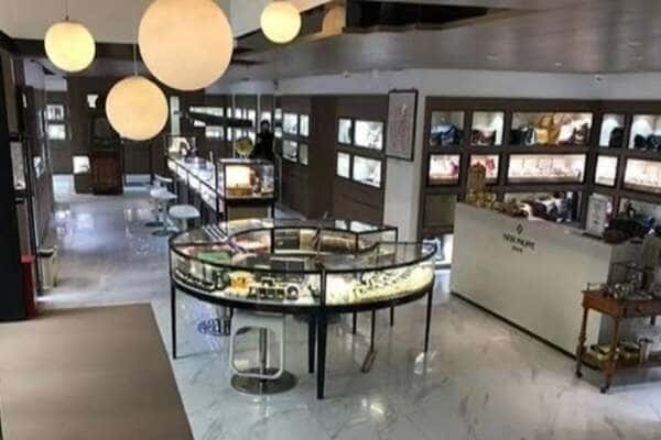 梧州岑溪市佳哥鉴酒商行
